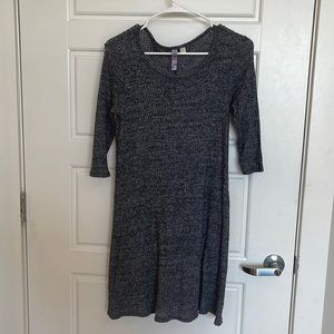 alya size S sweater dress, 3/4 sleeve.